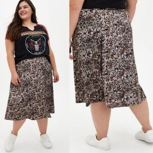 Torrid Woodland Print A-line Midi Satin Slip Skirt 1X, 14-16